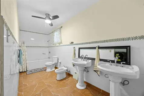 Km 15 H 7 Pr 115 Villa La Jolla Rincon PR 00677