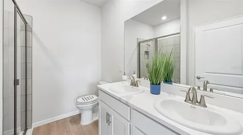 15732 8th Place E Bradenton FL 34212