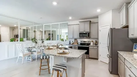 15732 8th Place E Bradenton FL 34212