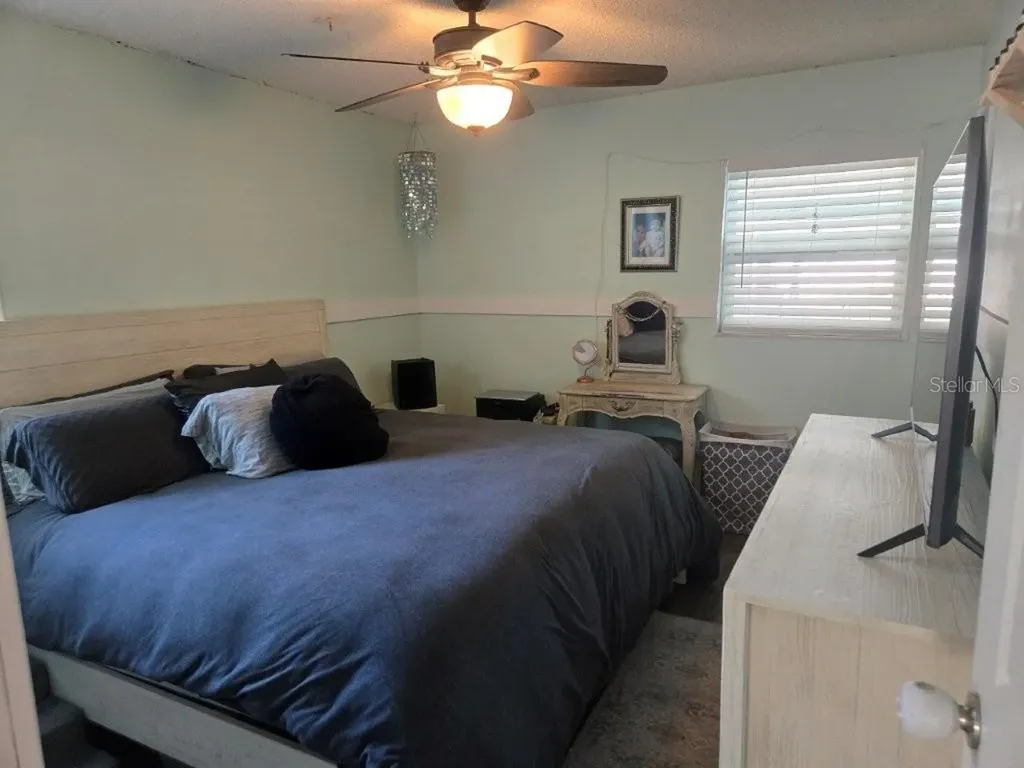 5312 S Quincy Street Tampa FL 33611