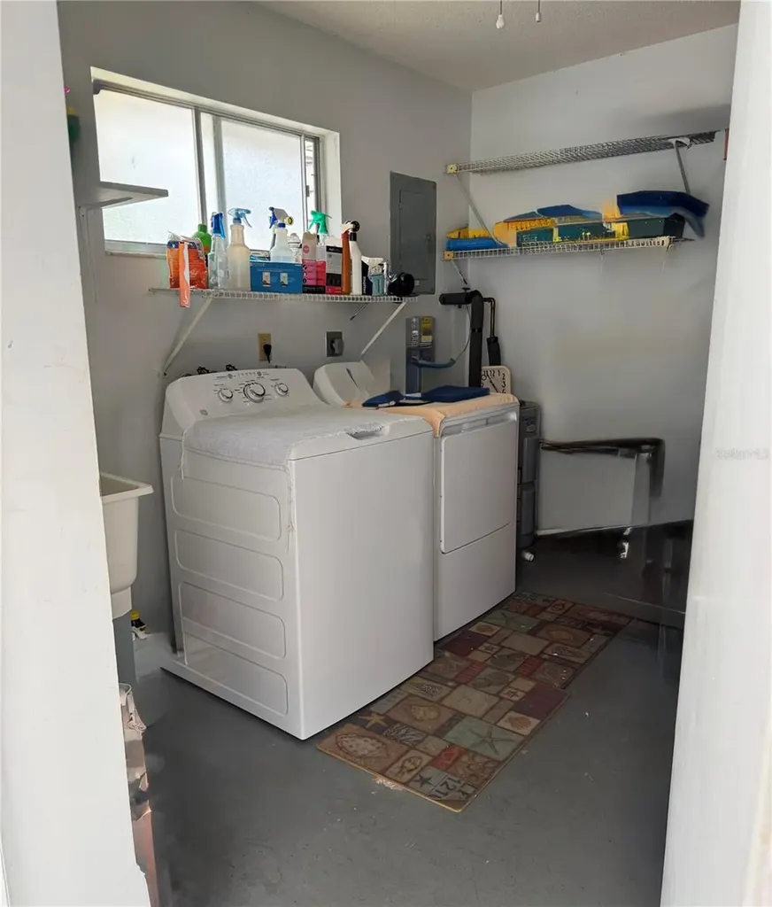 1505 Lakeside Way Sarasota FL 34232