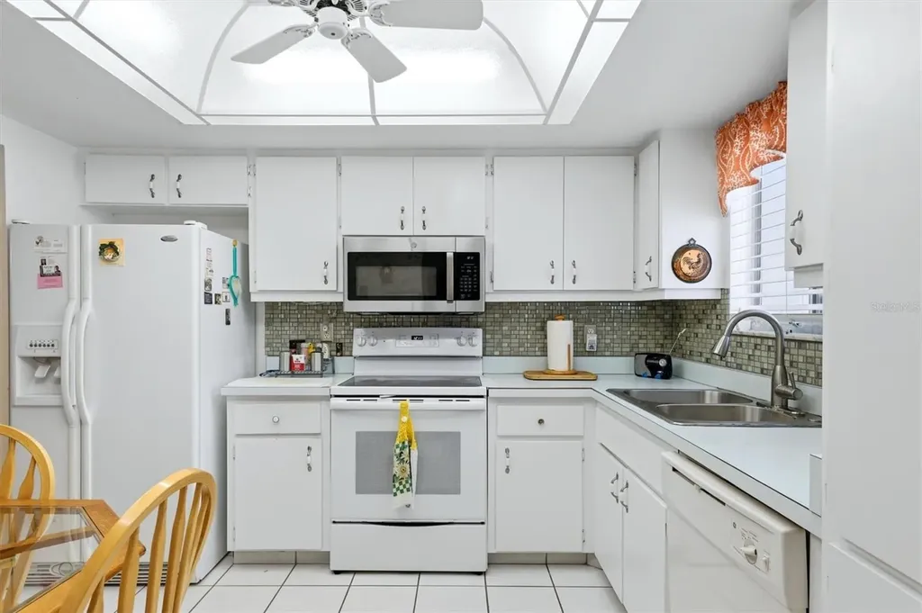 1505 Lakeside Way Sarasota FL 34232