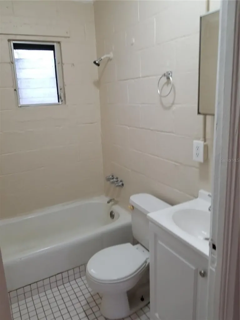 1809 SW 3rd Street Ocala FL 34471