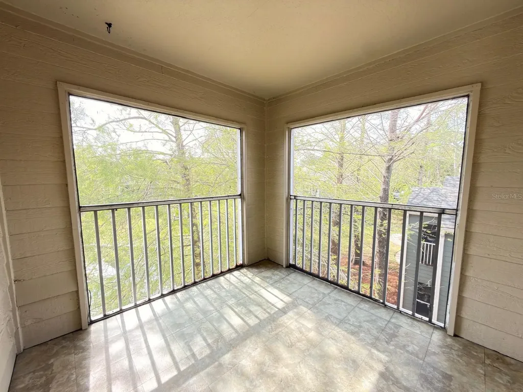 5028 Park Central Drive Orlando FL 32839