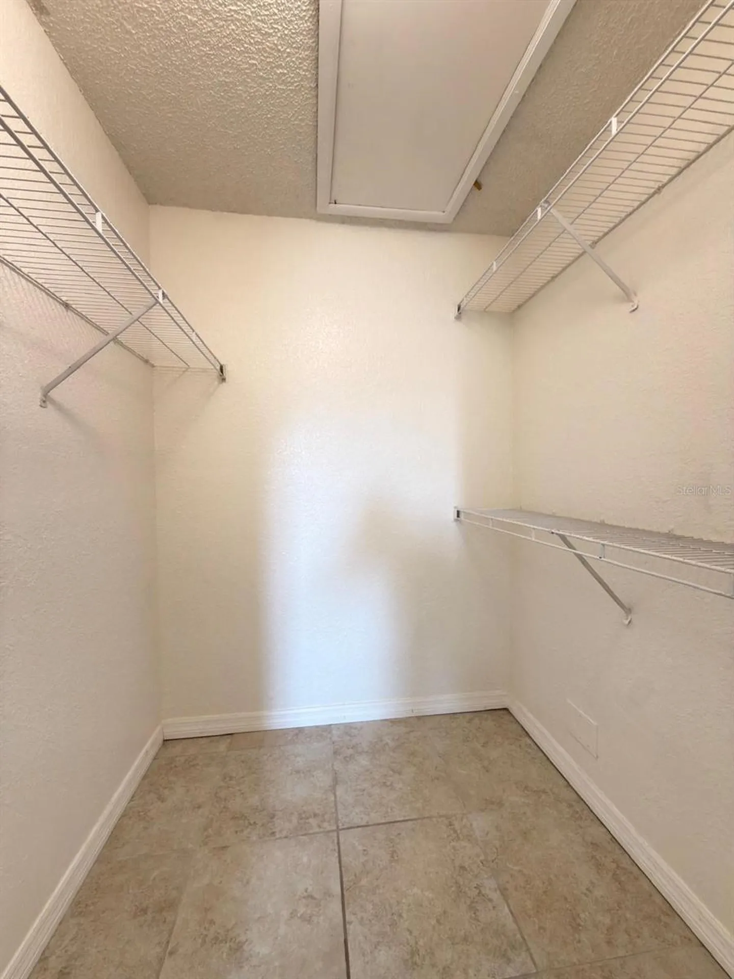 5028 Park Central Drive Orlando FL 32839