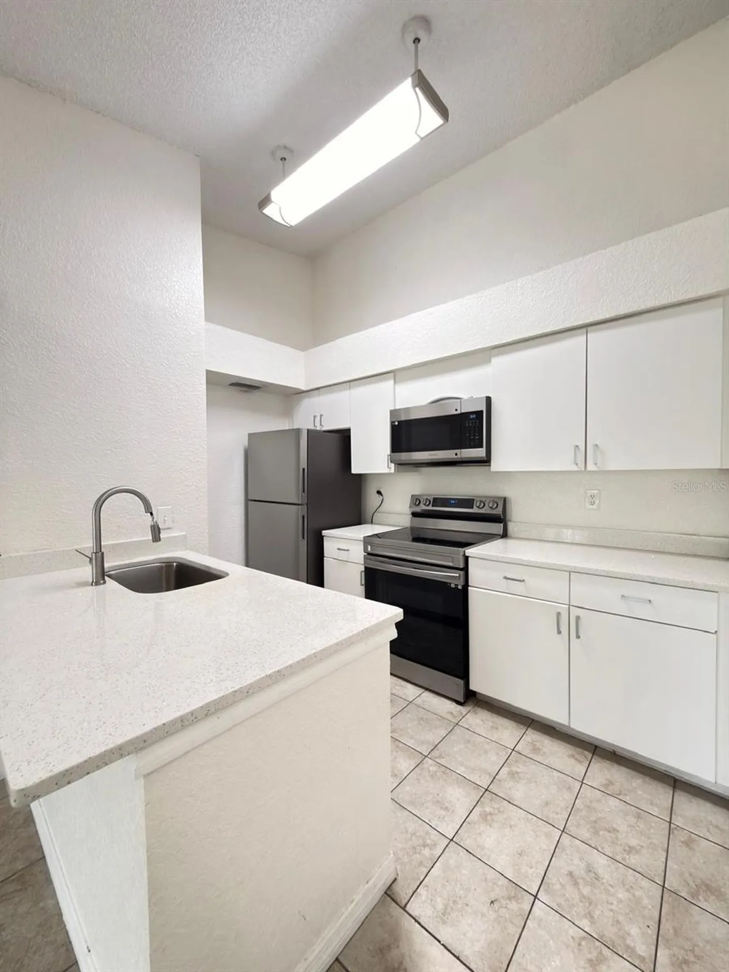 5028 Park Central Drive Orlando FL 32839