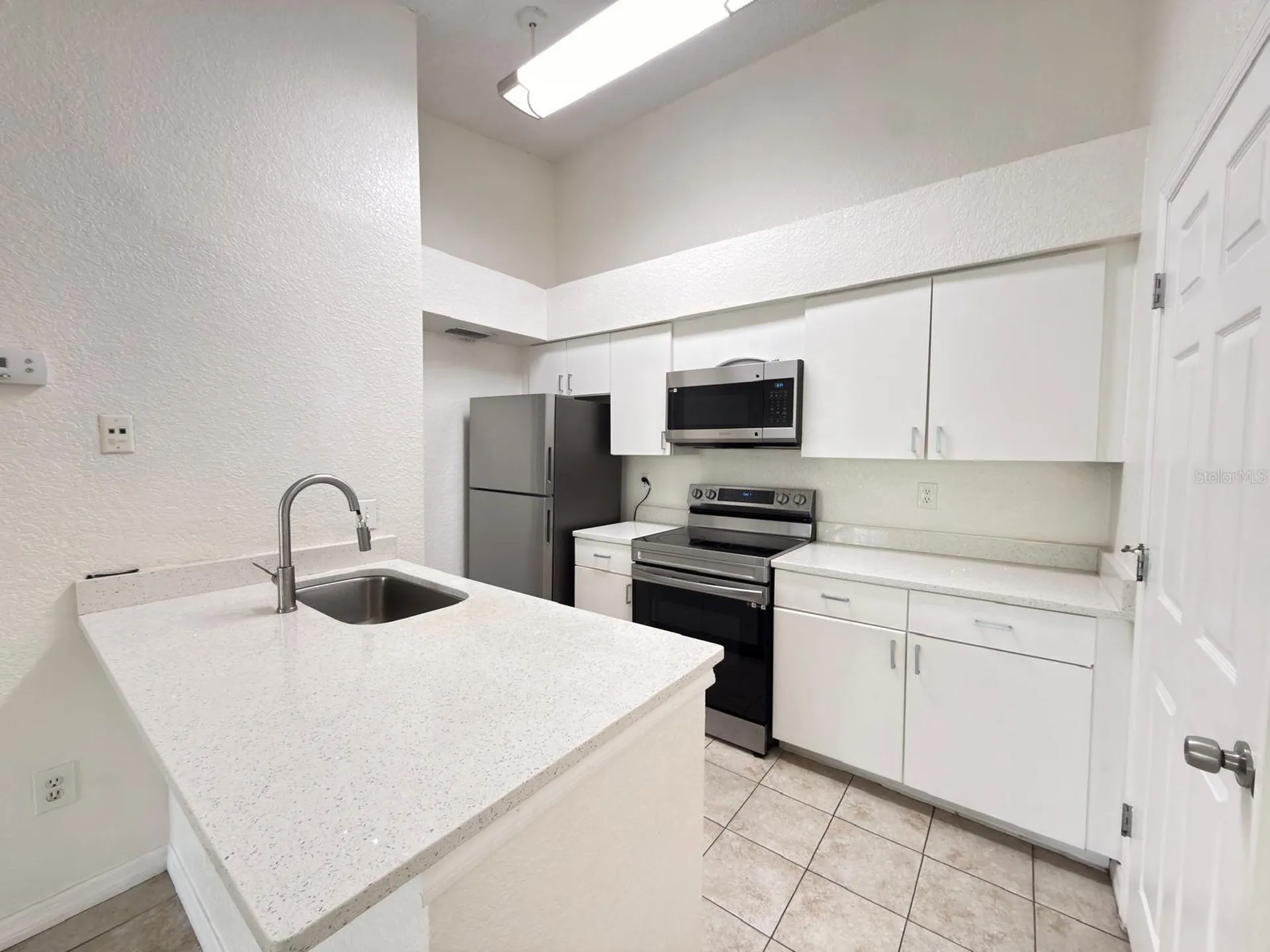 5028 Park Central Drive Orlando FL 32839