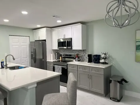 1220 13th Circle SE Largo FL 33771