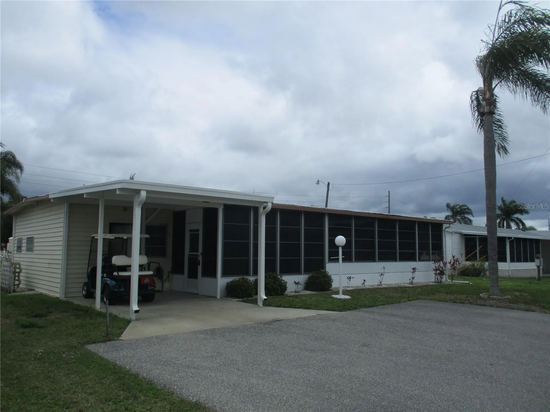 5009 8th B Street E Bradenton FL 34203