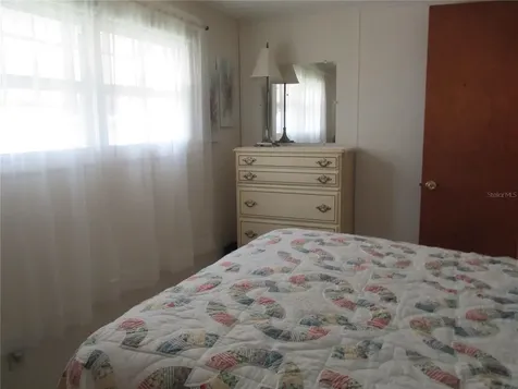 5009 8th B Street E Bradenton FL 34203