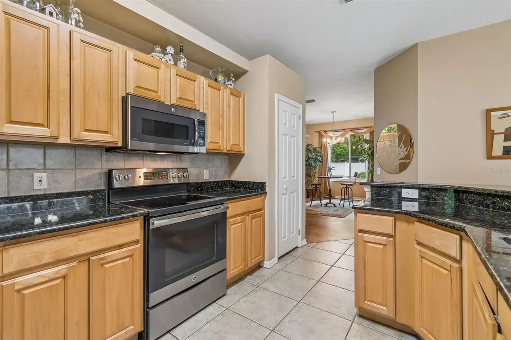 2901 Red Coat Circle Brandon FL 33511