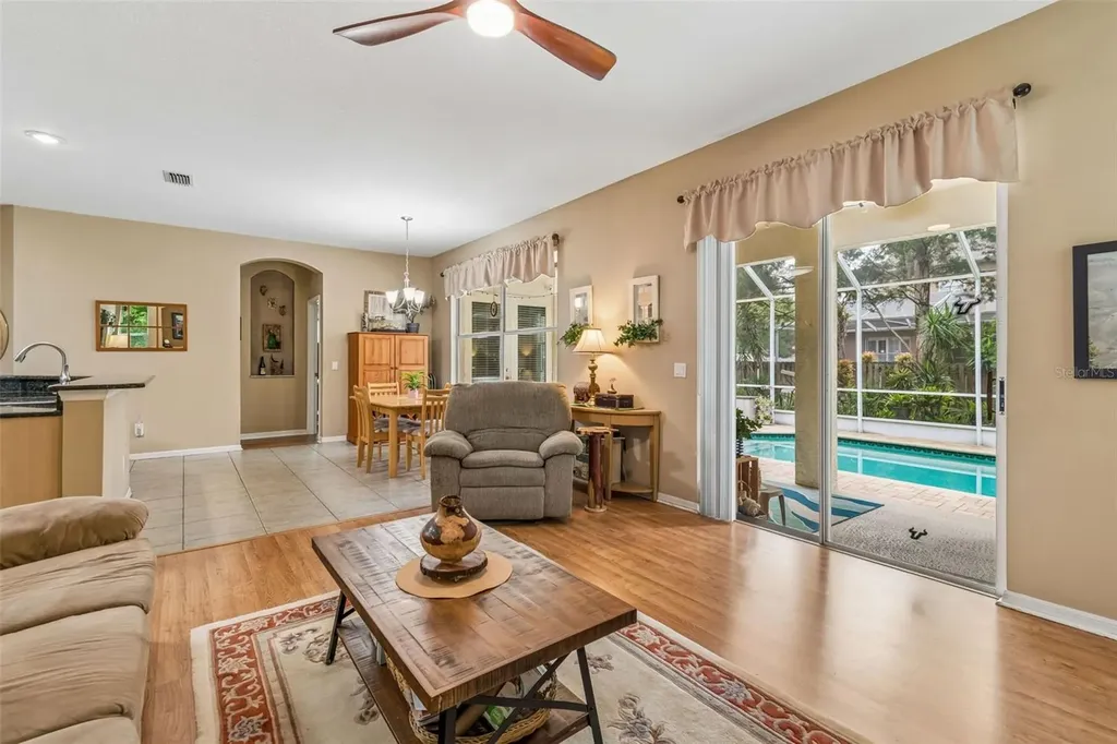 2901 Red Coat Circle Brandon FL 33511