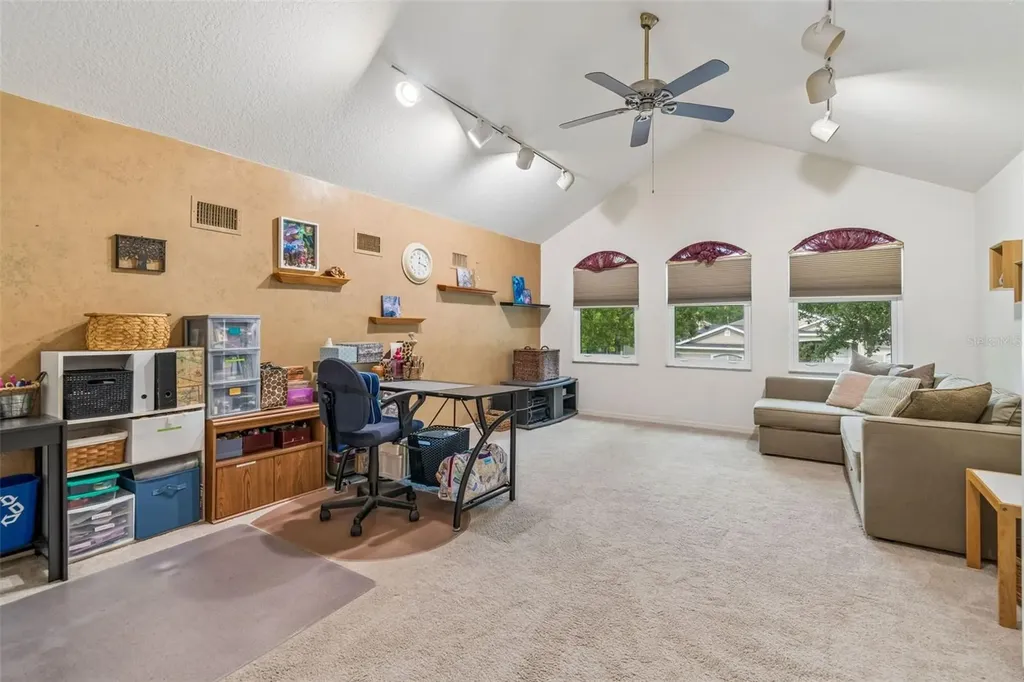 2901 Red Coat Circle Brandon FL 33511
