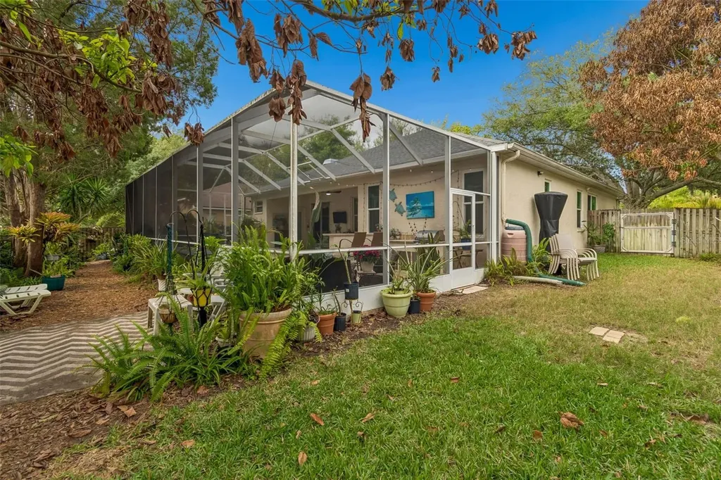 2901 Red Coat Circle Brandon FL 33511