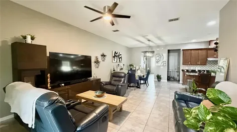 9160 Olmo Court Davenport FL 33897