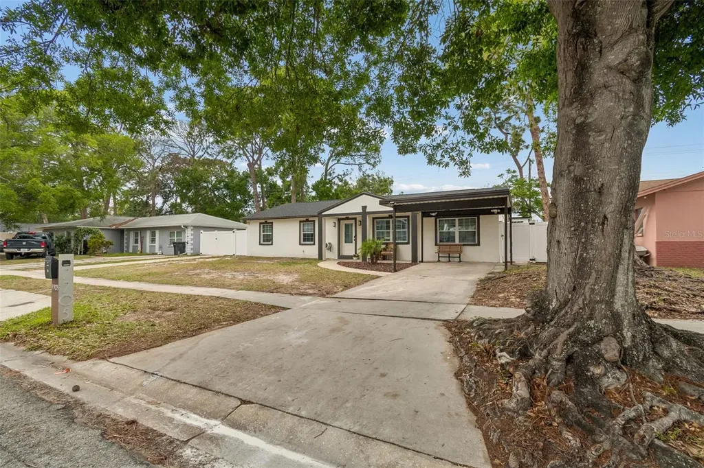 7705 Jackson Springs Road Tampa FL 33615