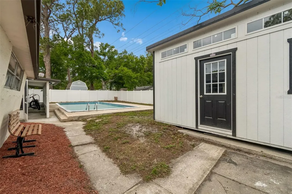 7705 Jackson Springs Road Tampa FL 33615