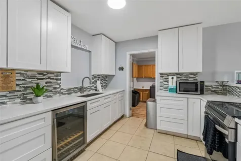 7705 Jackson Springs Road Tampa FL 33615