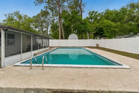 7705 Jackson Springs Road Tampa FL 33615
