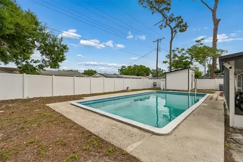 7705 Jackson Springs Road Tampa FL 33615