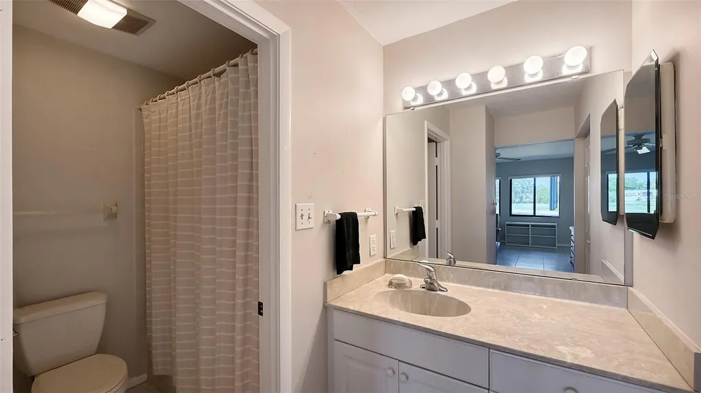5207 Willow Links Sarasota FL 34235