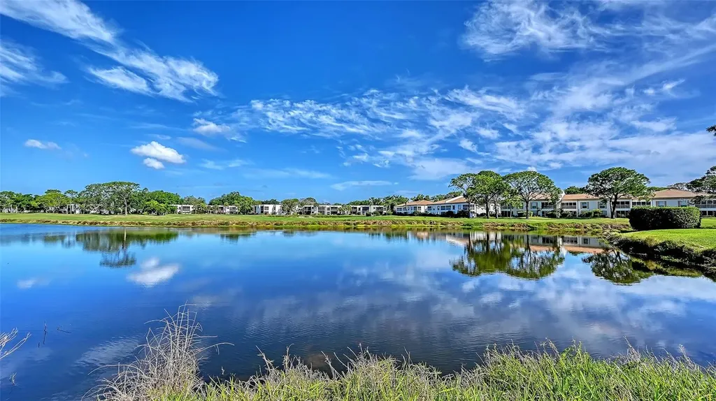 5207 Willow Links Sarasota FL 34235