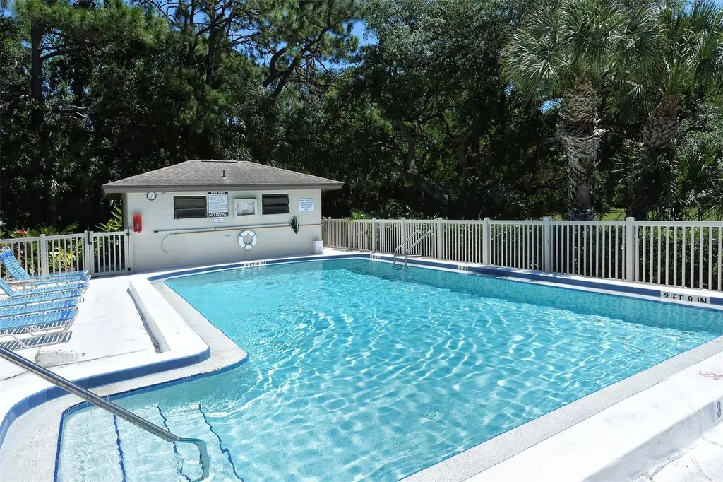 5207 Willow Links Sarasota FL 34235