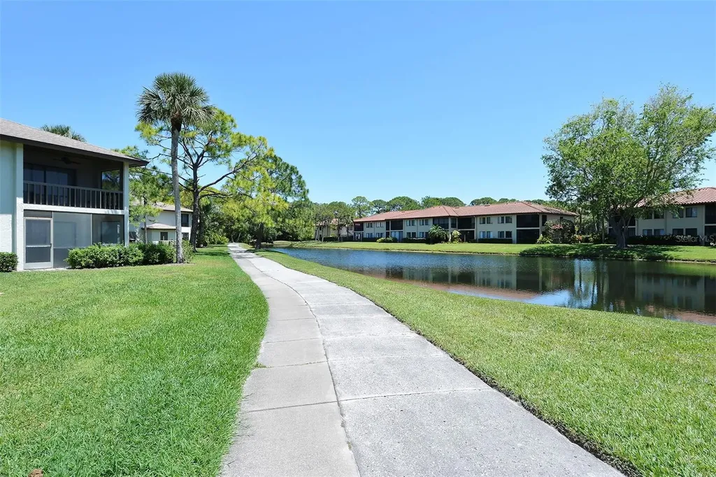 5207 Willow Links Sarasota FL 34235