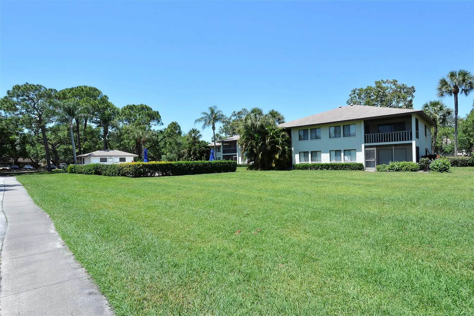 5207 Willow Links Sarasota FL 34235