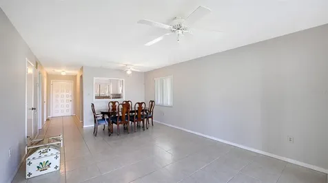 5207 Willow Links Sarasota FL 34235