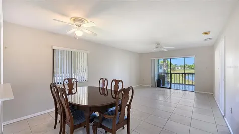 5207 Willow Links Sarasota FL 34235