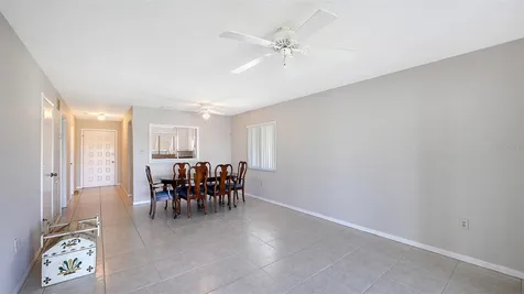 5207 Willow Links Sarasota FL 34235