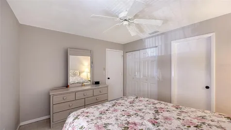 5207 Willow Links Sarasota FL 34235