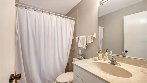 5207 Willow Links Sarasota FL 34235