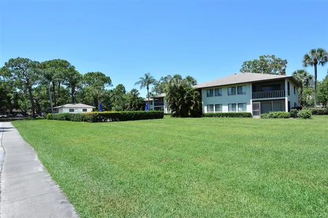5207 Willow Links Sarasota FL 34235