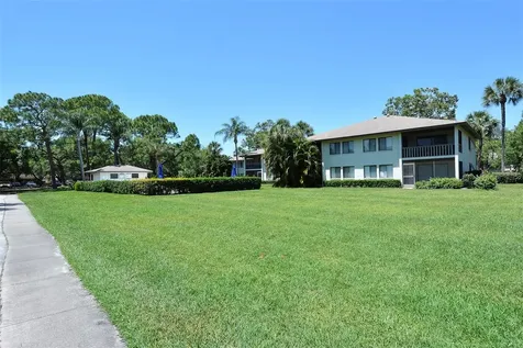 5207 Willow Links Sarasota FL 34235