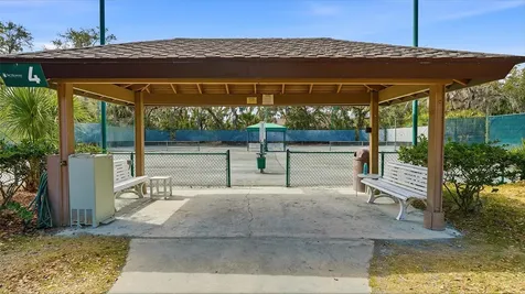 5207 Willow Links Sarasota FL 34235