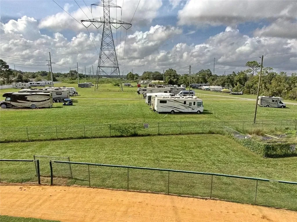 333 Ranchwood Drive Leesburg FL 34748