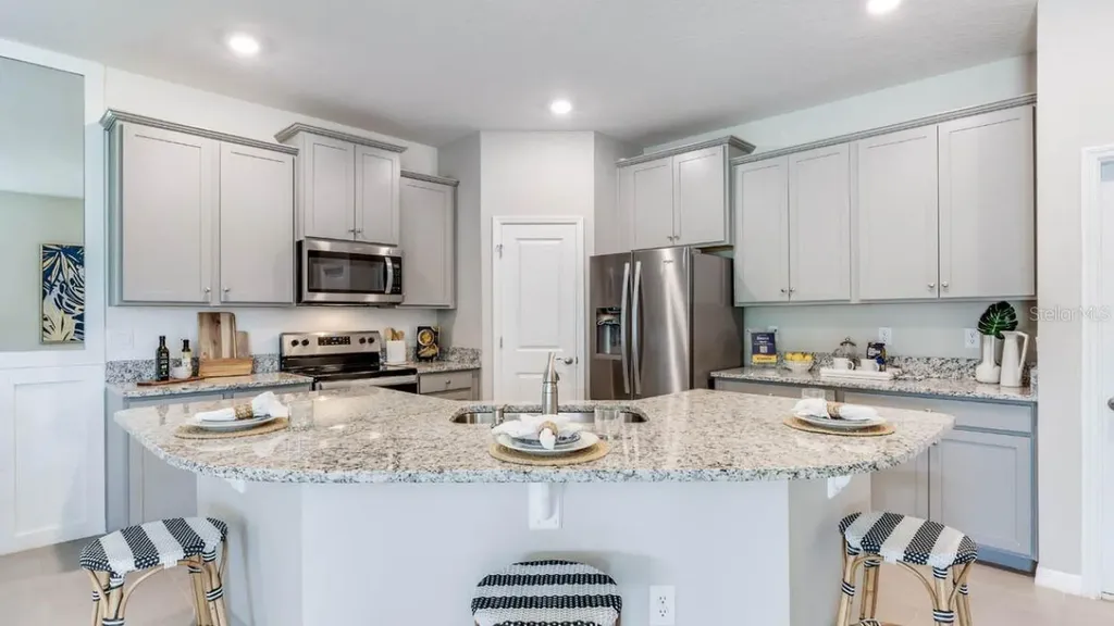15724 8th Place E Bradenton FL 34212