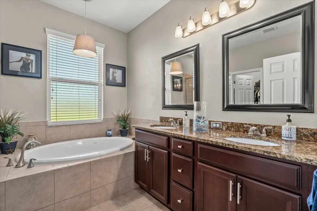 8036 111th Terrace E Parrish FL 34219
