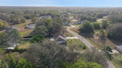 13 Malauka Radial Run Ocklawaha FL 32179