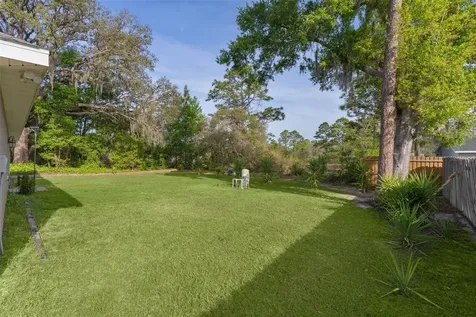 13 Malauka Radial Run Ocklawaha FL 32179