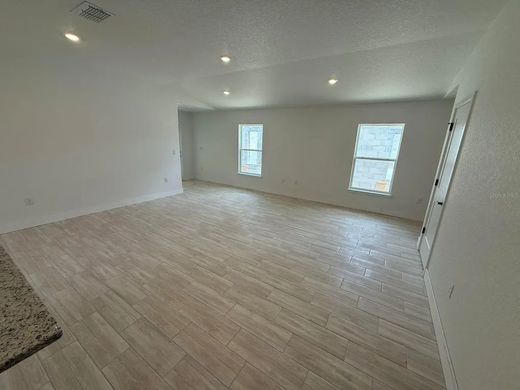 2226 NW 23rd Loop Ocala FL 34475