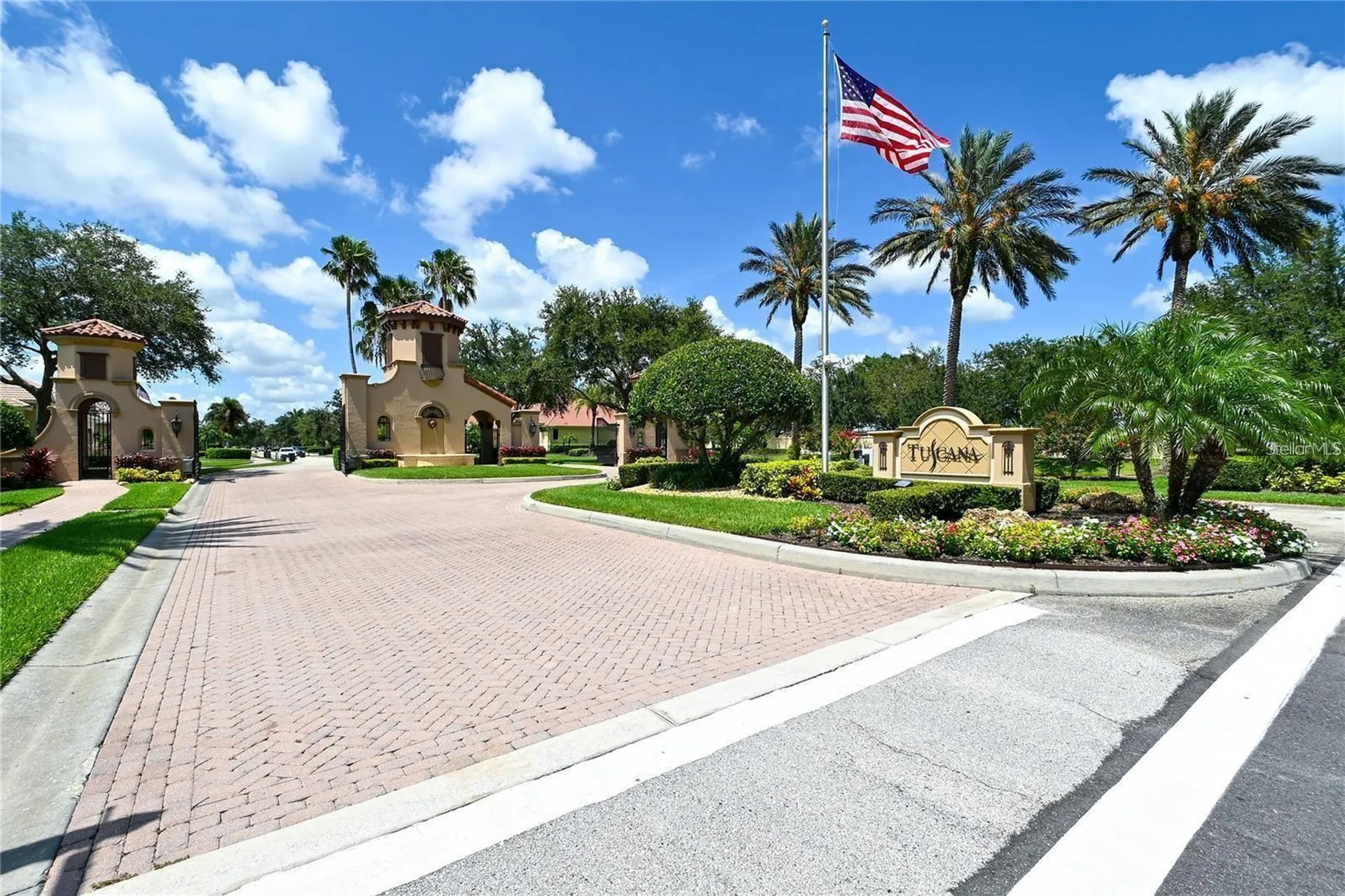 4588 Tuscana Drive Sarasota FL 34241