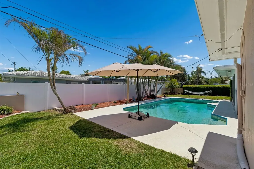 1441 Ambassador Drive Clearwater FL 33764