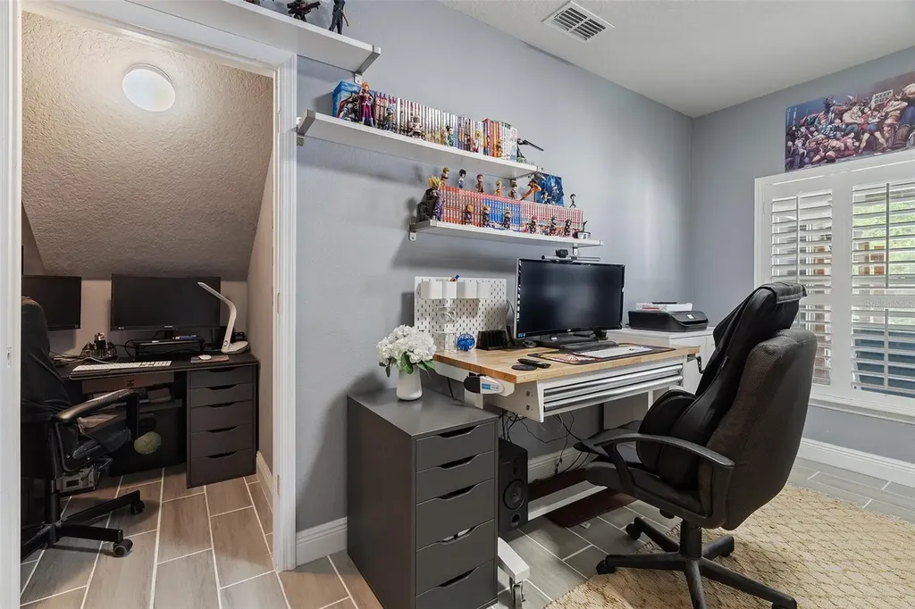 10870 Inside Loop Orlando FL 32825