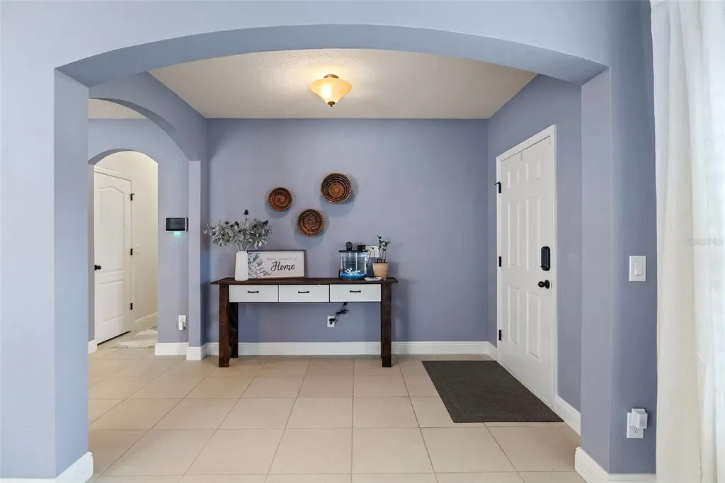 10870 Inside Loop Orlando FL 32825