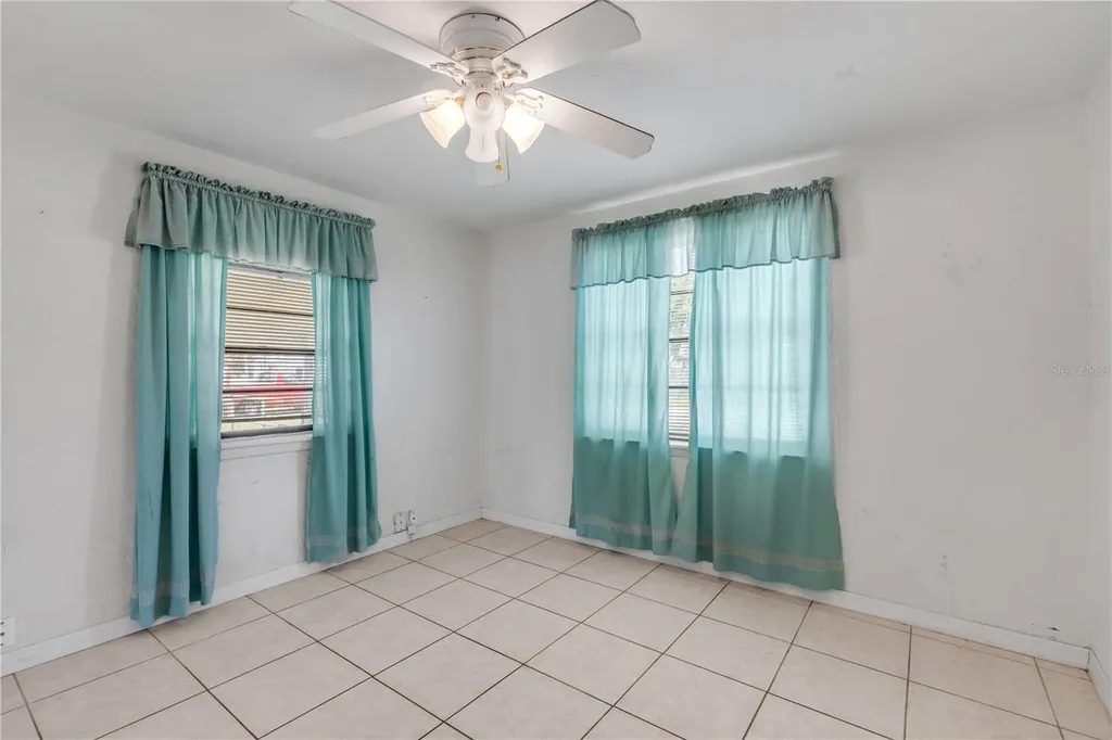 114 W Pine Bluff Street Edgewater FL 32132