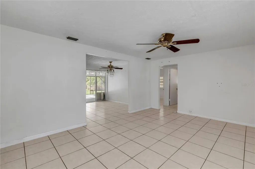 114 W Pine Bluff Street Edgewater FL 32132