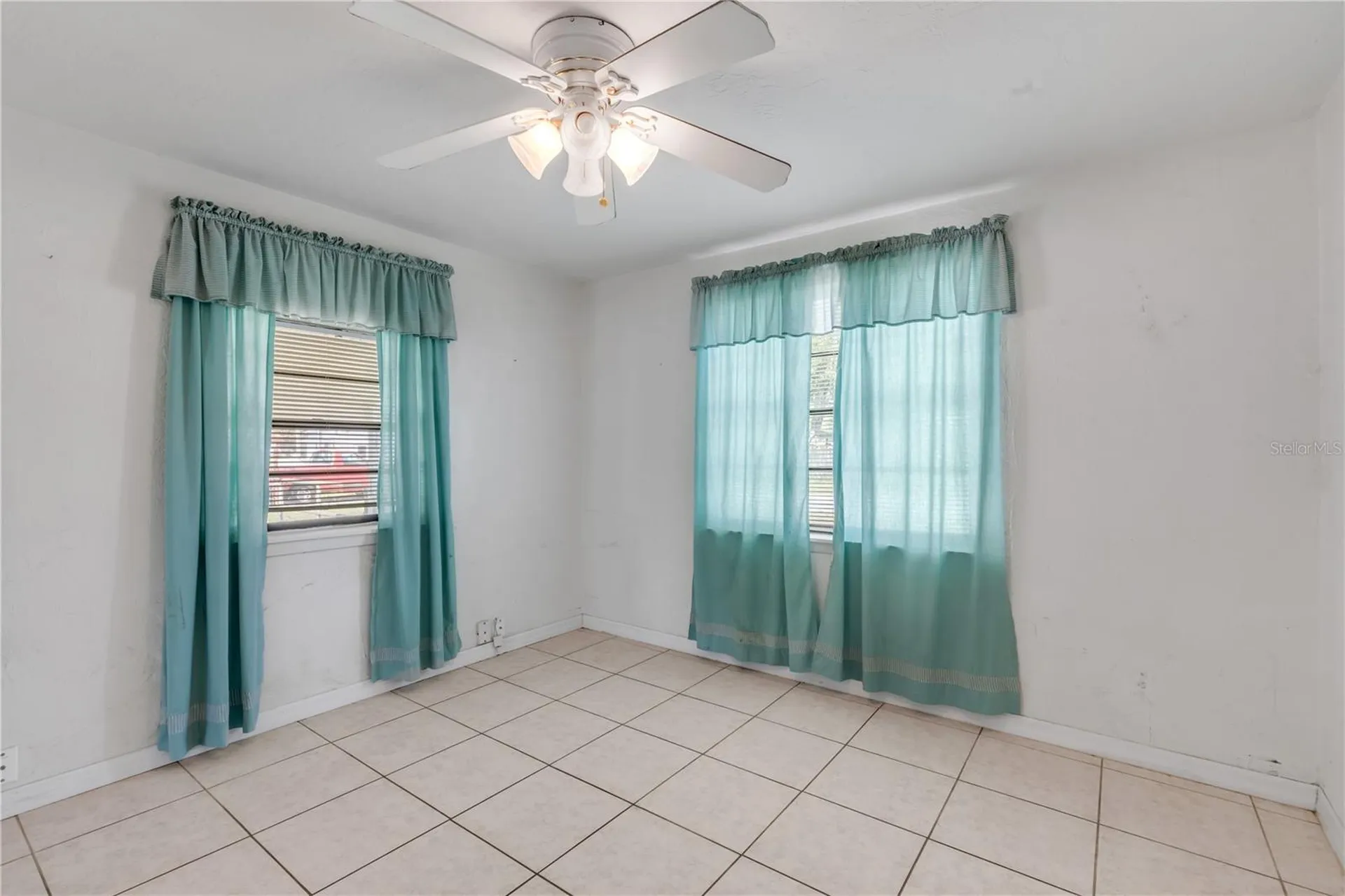 114 W Pine Bluff Street Edgewater FL 32132